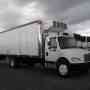 2006 FREIGHTLINER BUSINESS CLASS M2 THERMO KING REEFER TRUCK